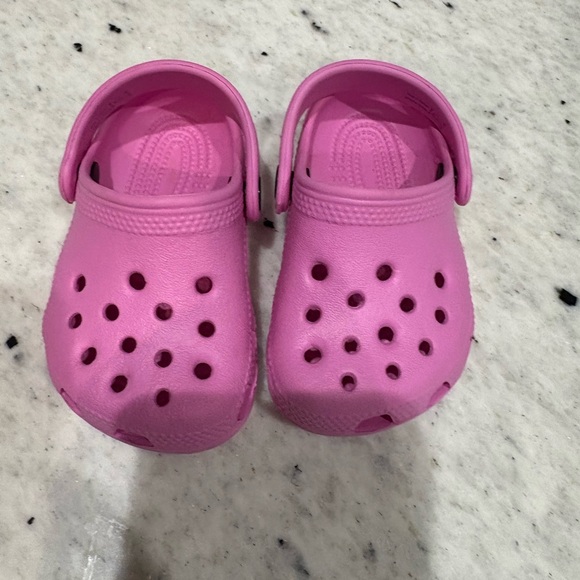 Kids Pink Crocs - Picture 1 of 5